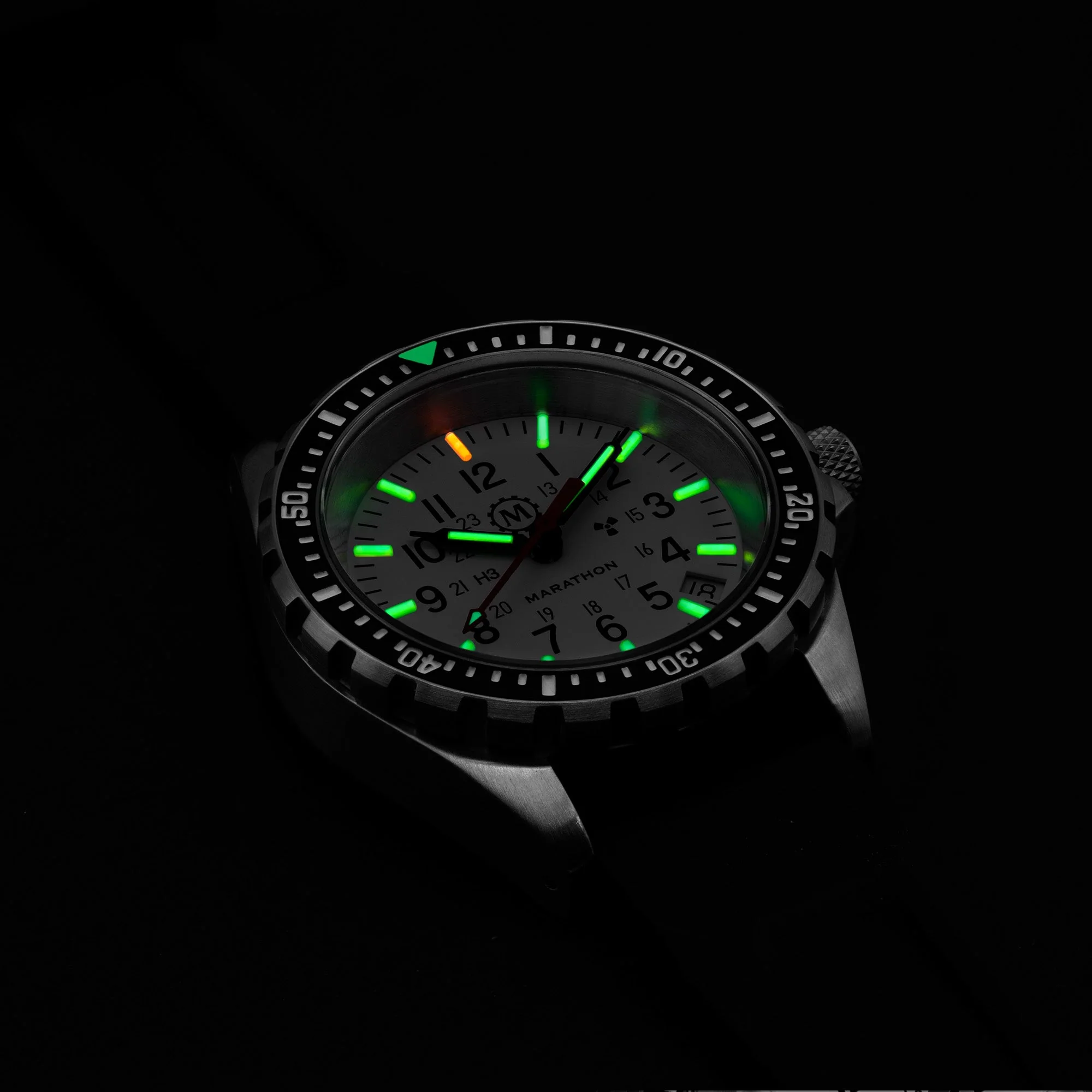 36mm Arctic Edition Medium Diver's Quartz (MSAR Quartz) with Stainless Steel Bracelet - Image 19