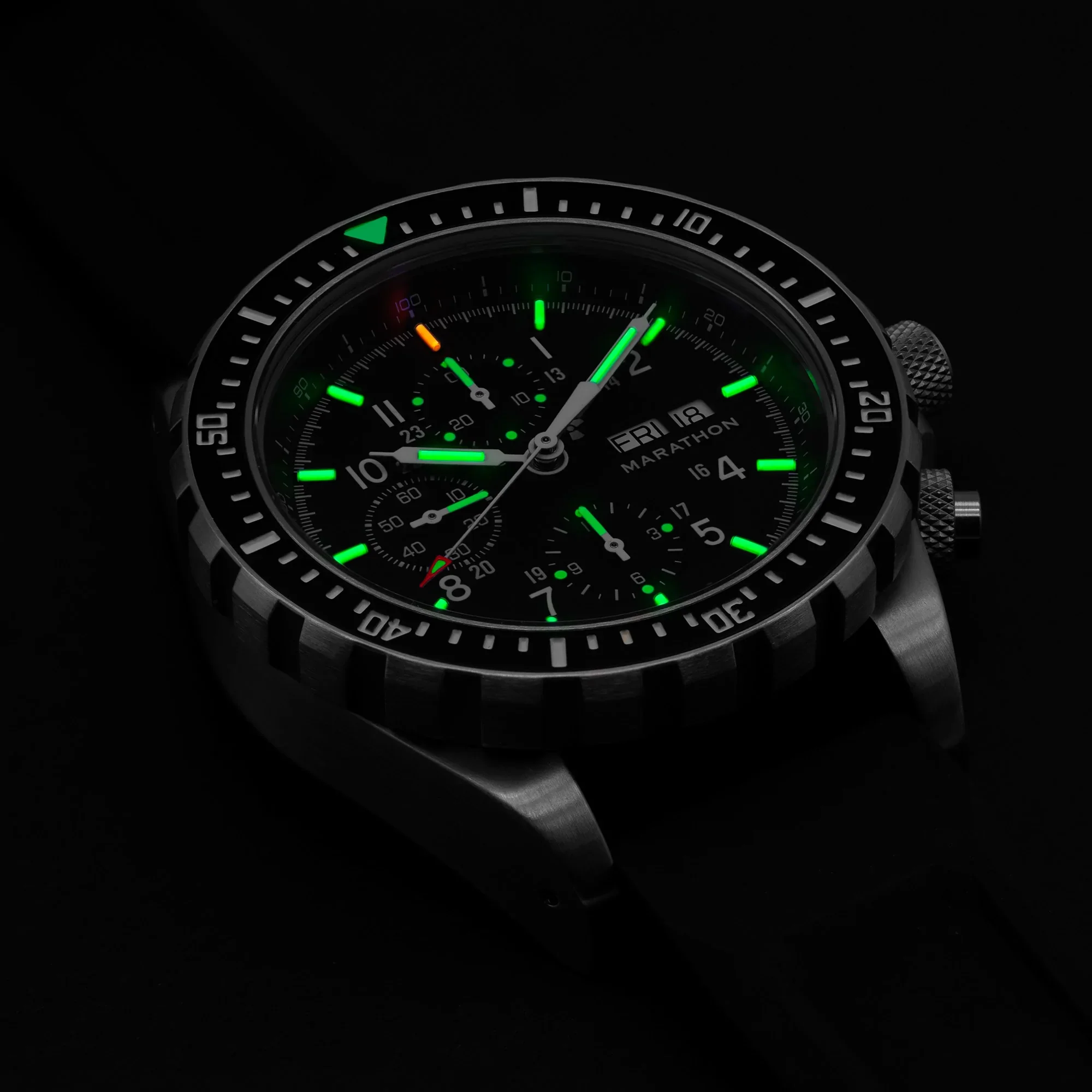 46mm Jumbo Diver/Pilot's Automatic Chronograph (CSAR) with Stainless Steel Bracelet - Image 4