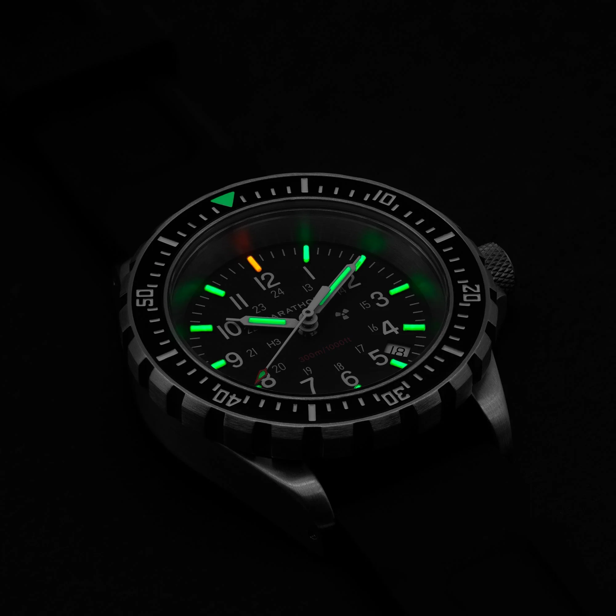 41mm Large Diver's Quartz (TSAR) with Stainless Steel Bracelet - Image 55